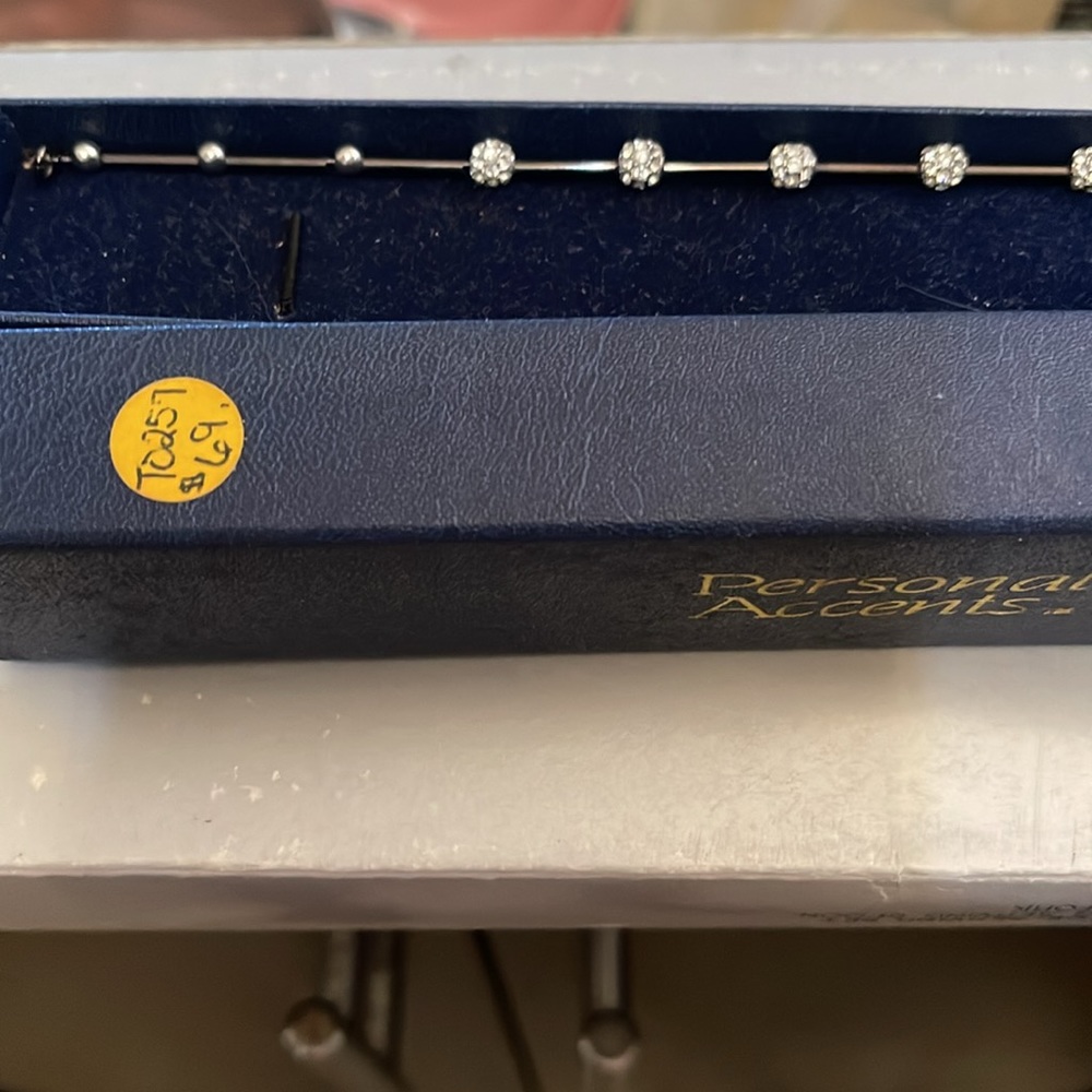 Personal Accents Boutique Bracelet Gunmetal w silver balls